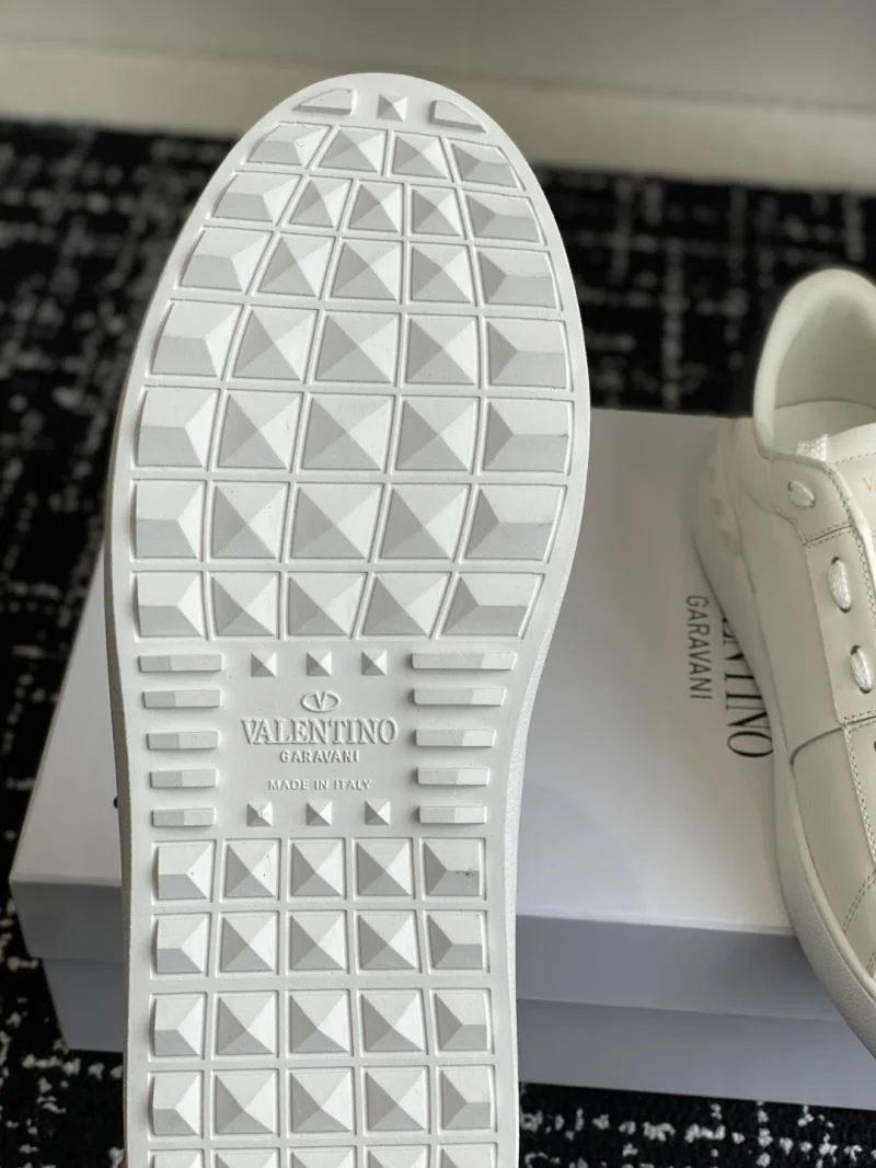 Valentino Low Shoes EasyCare 36166