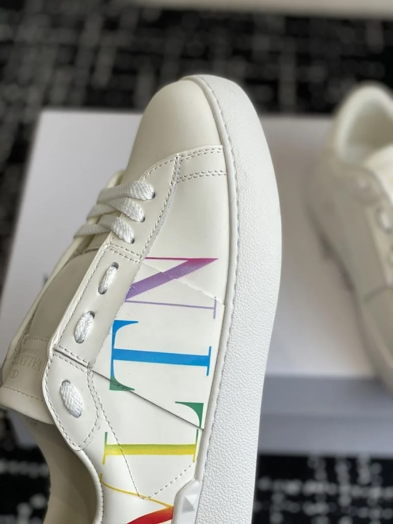 Valentino Low Shoes ZipUp 36163