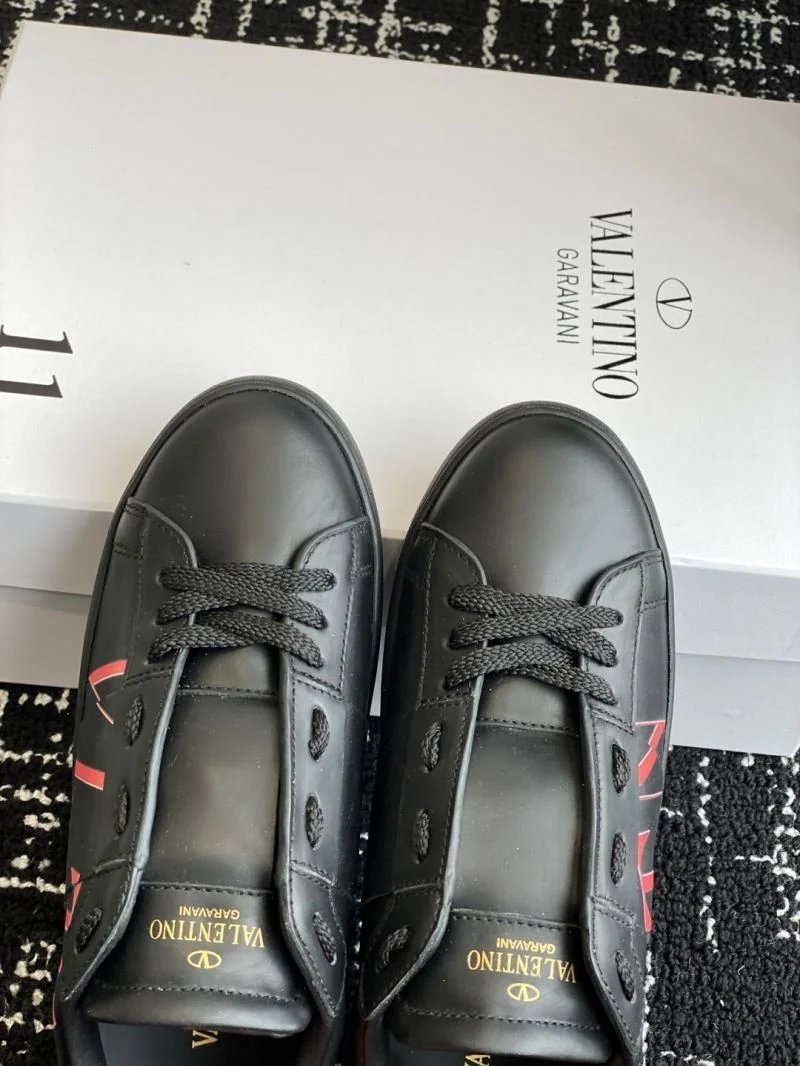 Original Valentino Low Shoes 36169