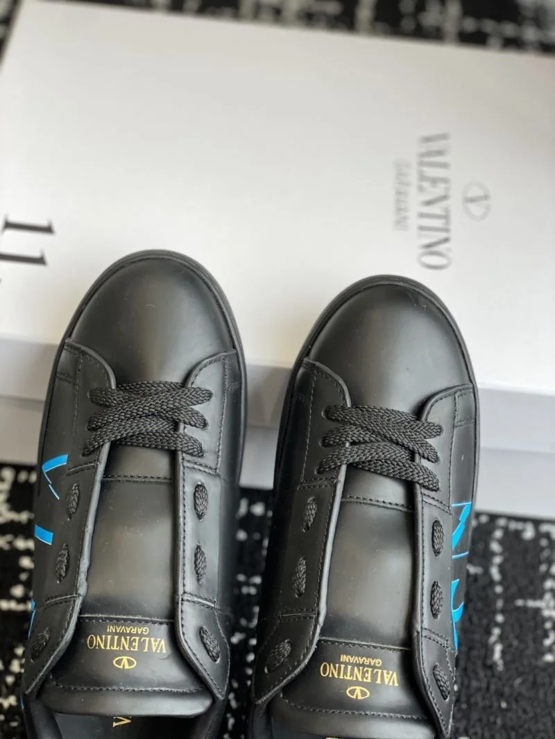 Valentino Low Shoes SportInspired 36157