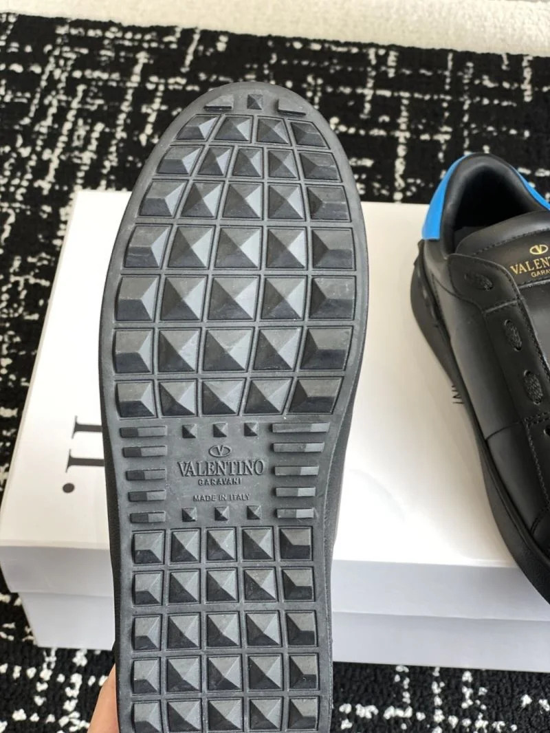 Valentino Low Shoes SportInspired 36157