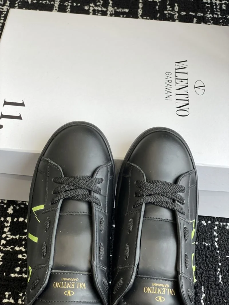 DailyWear Valentino Low Shoes 36150