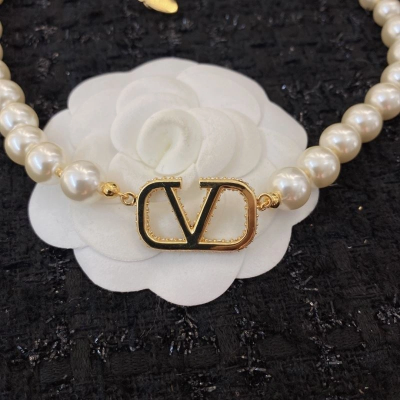Valentino Necklaces Breathable 213612
