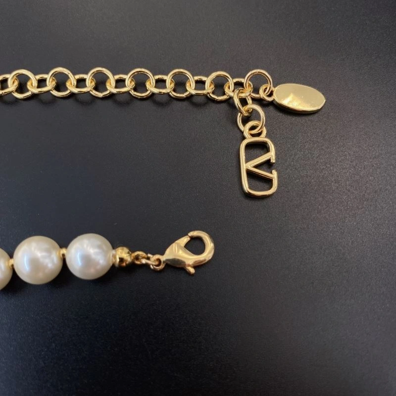 Valentino Necklaces Breathable 213612