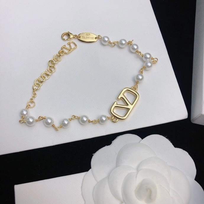 Thermal Valentino Necklaces 213613