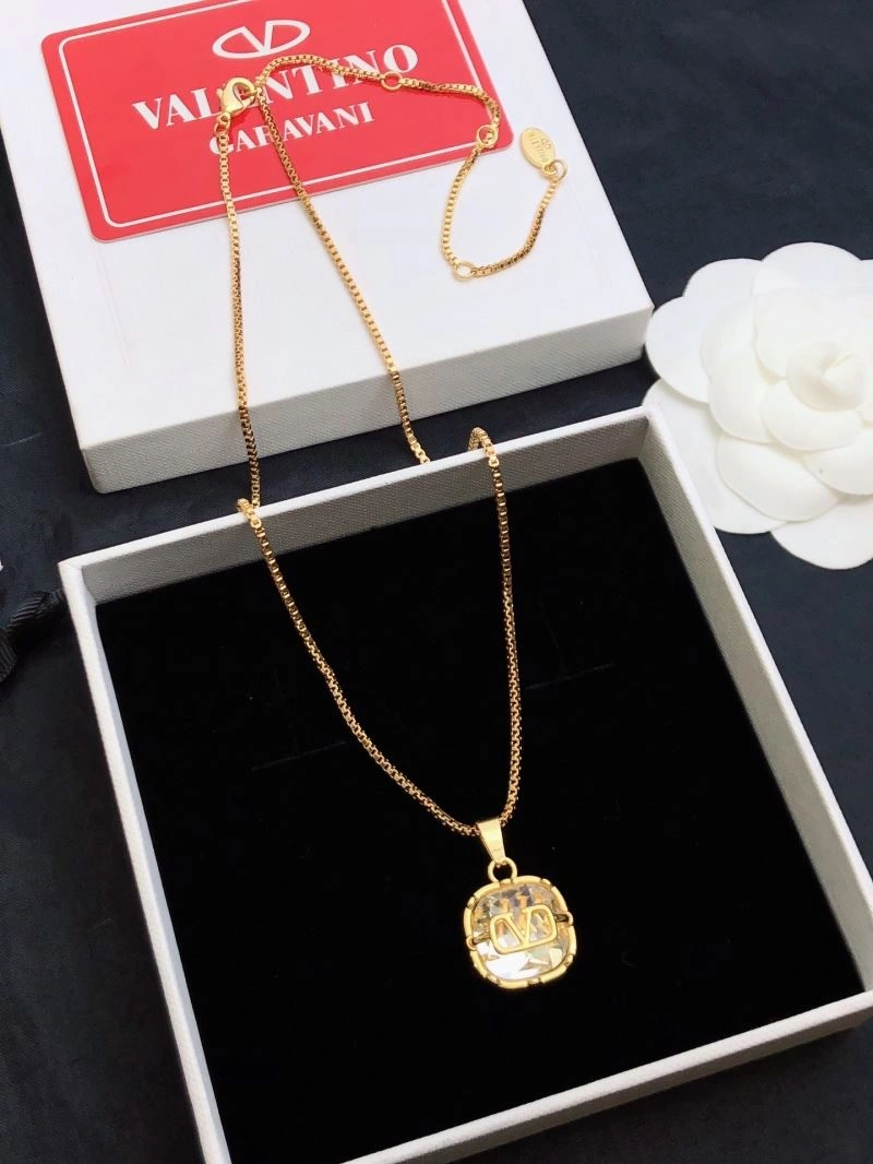 FashionForward Valentino Necklaces 213195