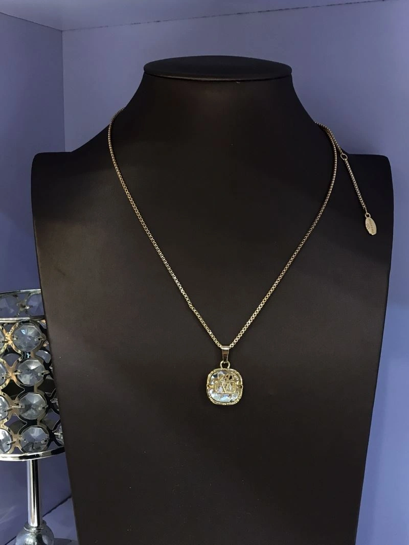 FashionForward Valentino Necklaces 213195