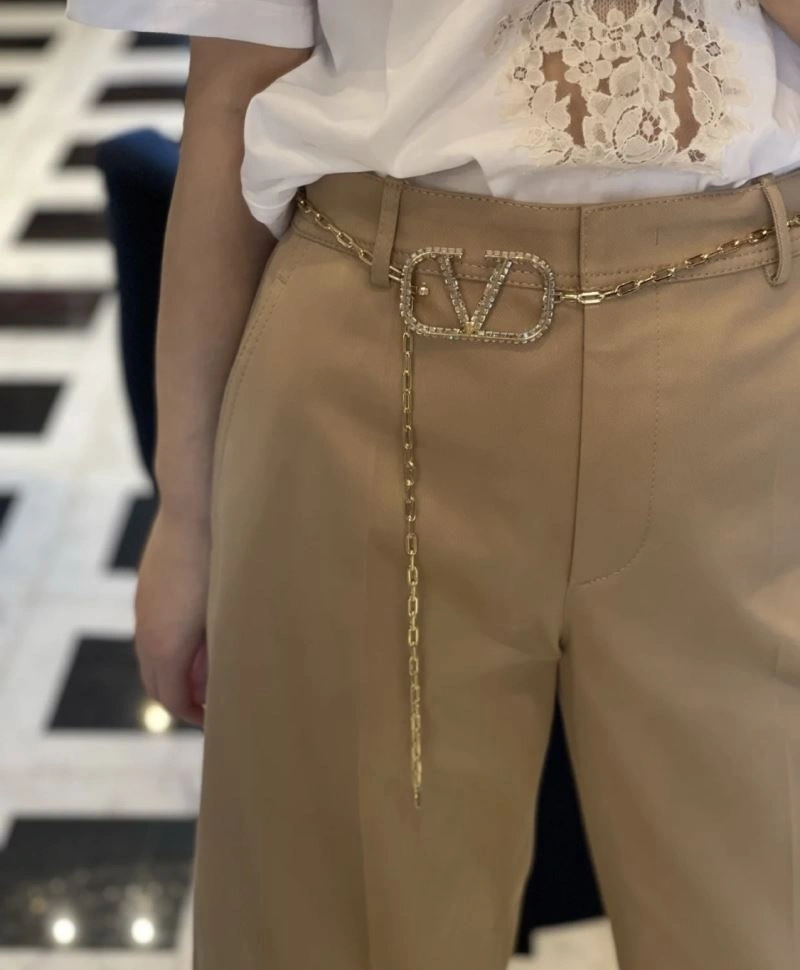Lightweight Valentino Necklaces 214092