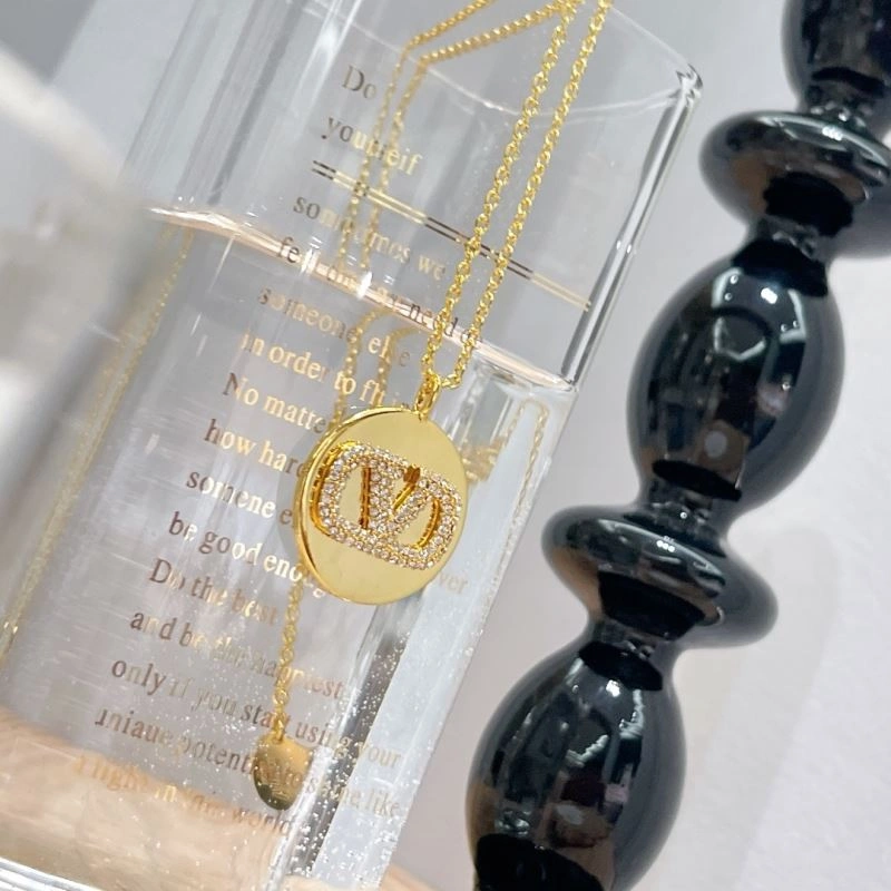 Valentino Necklaces TechFriendly 214079