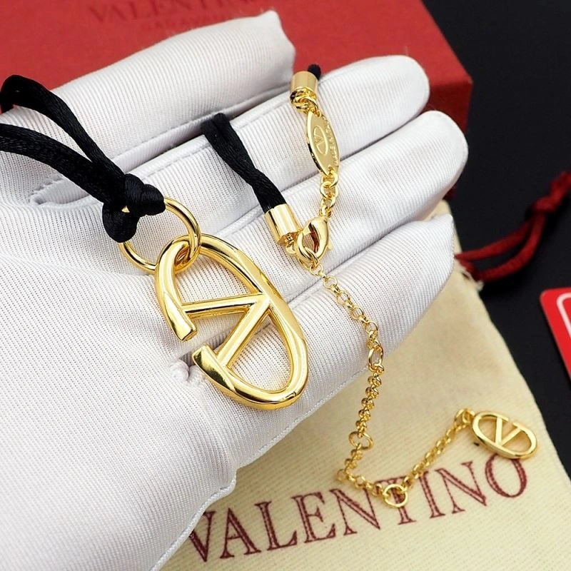 Valentino Necklaces GoodFit 212804