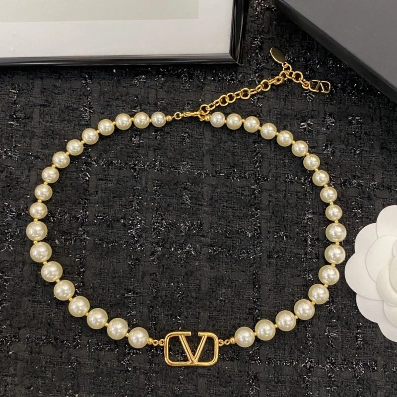 Soft Valentino Necklaces 212795