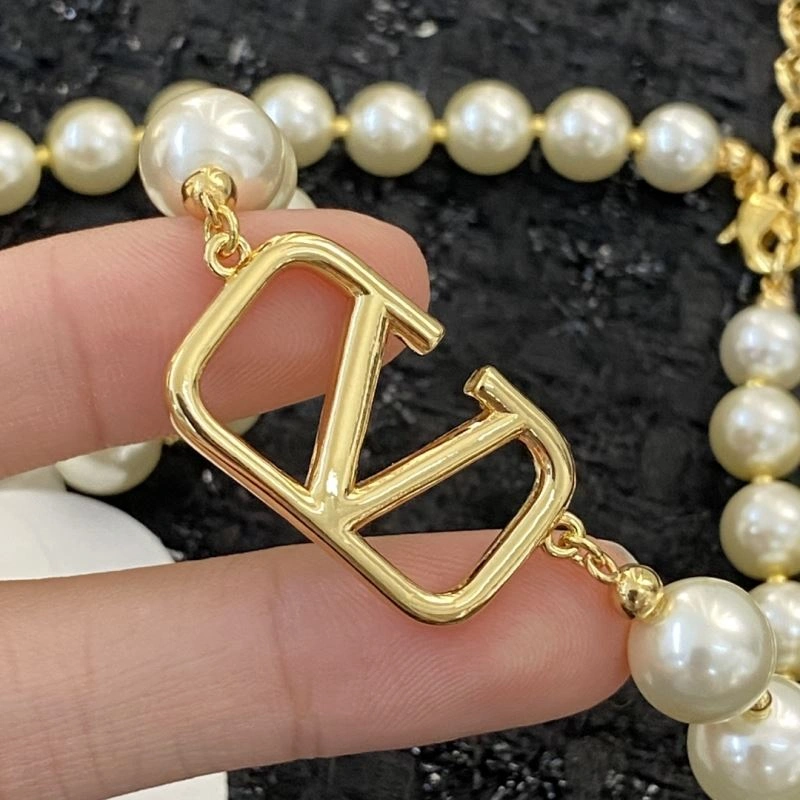 Soft Valentino Necklaces 212795