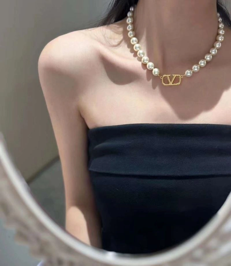 Soft Valentino Necklaces 212795