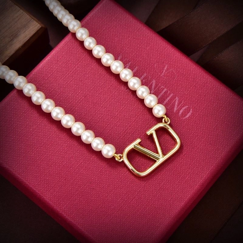 HighQuality Valentino Necklaces 212796