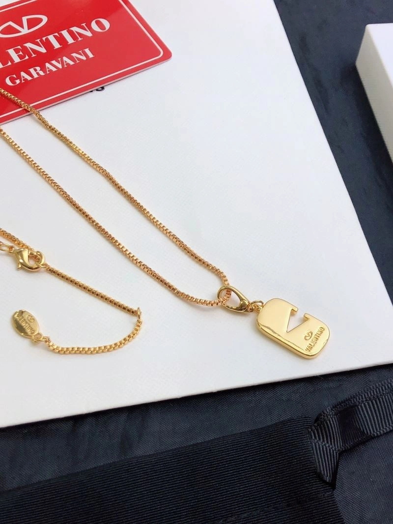 Valentino Necklaces SmoothTexture 211641