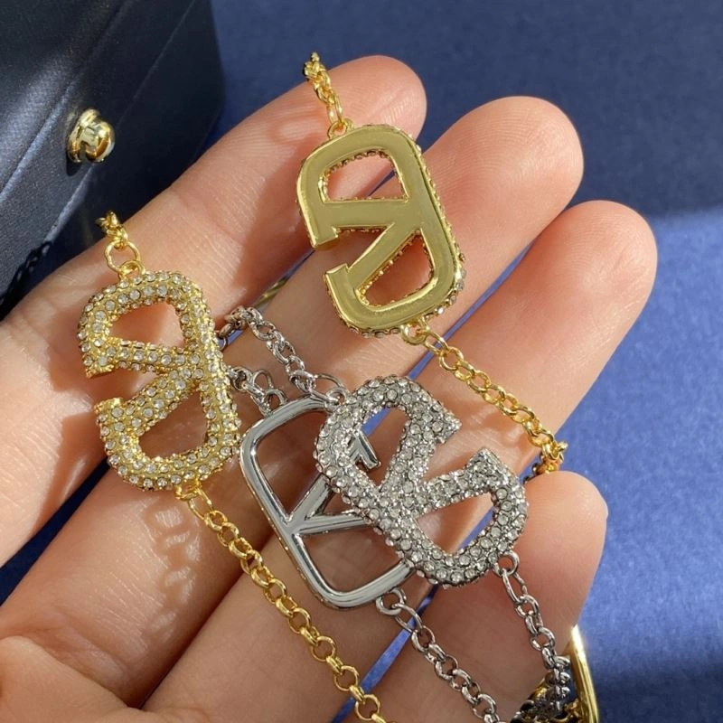 Valentino Necklaces TravelReady 211639