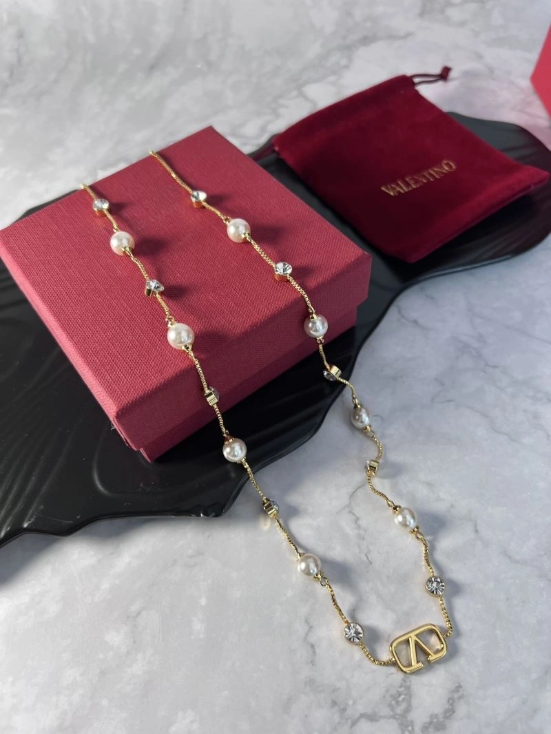 Valentino Necklaces Bright 211040