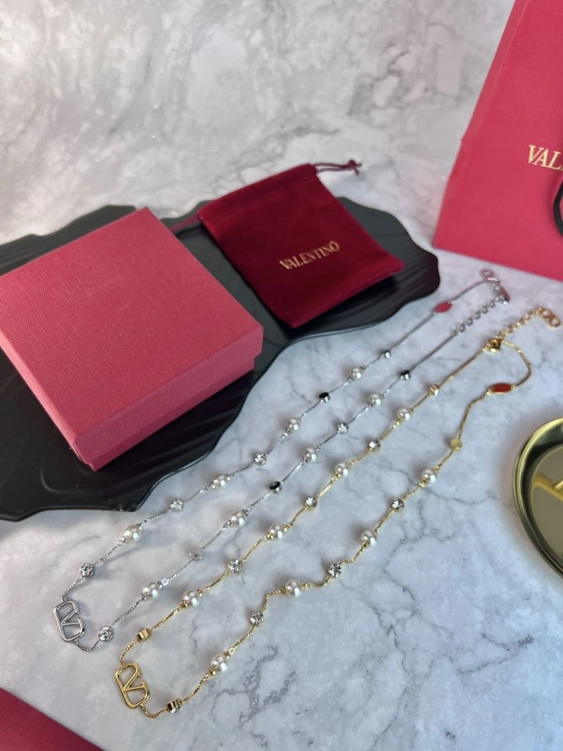 Valentino Necklaces Bright 211040