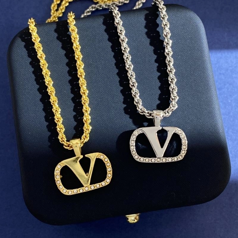 Valentino Necklaces Sustainable 211039
