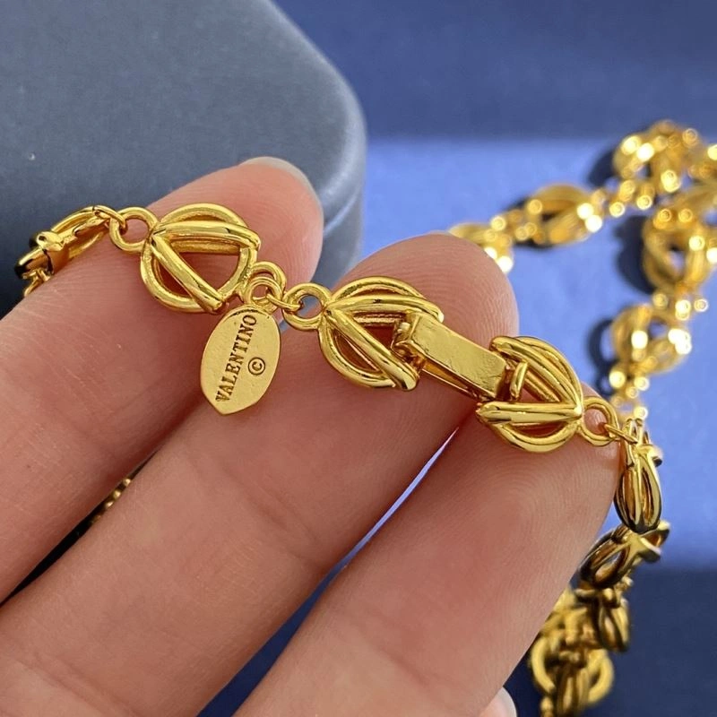 Valentino Necklaces TopPick 211033