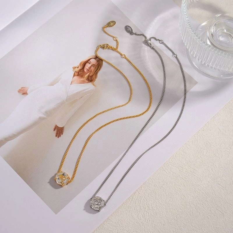 Valentino Necklaces Unique 211032
