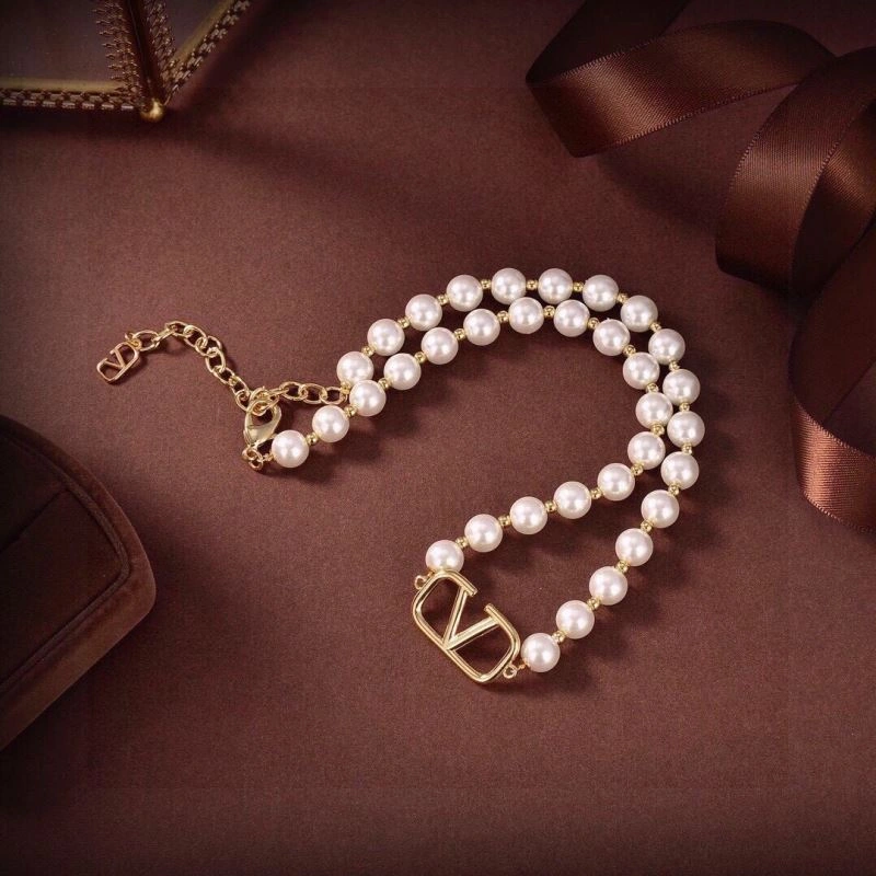 Valentino Necklaces WaterResistant 211027