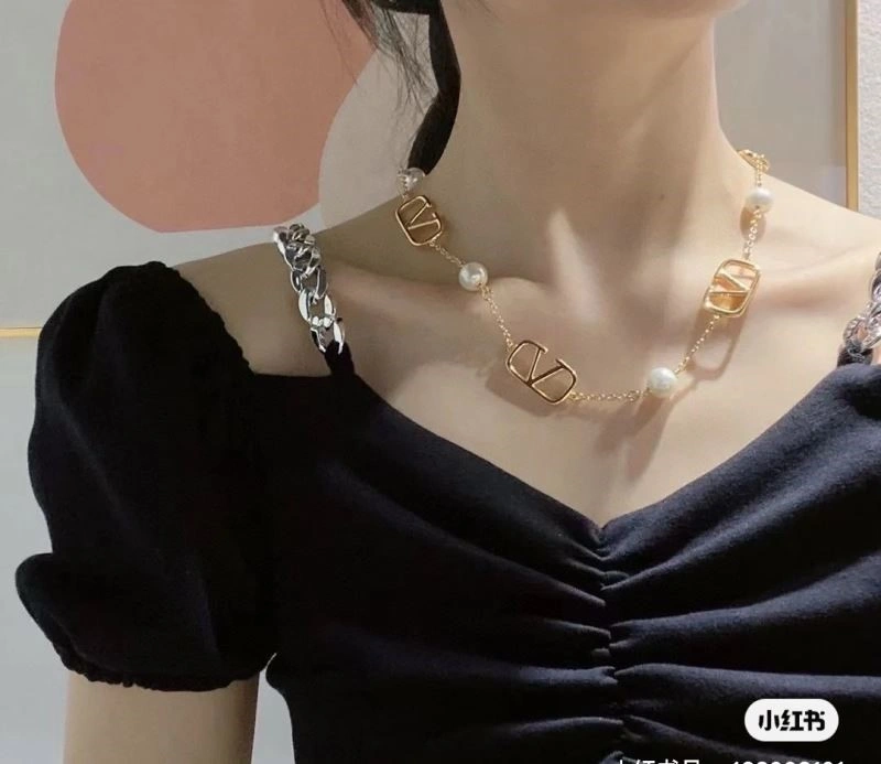 AllSeason Valentino Necklaces 209045