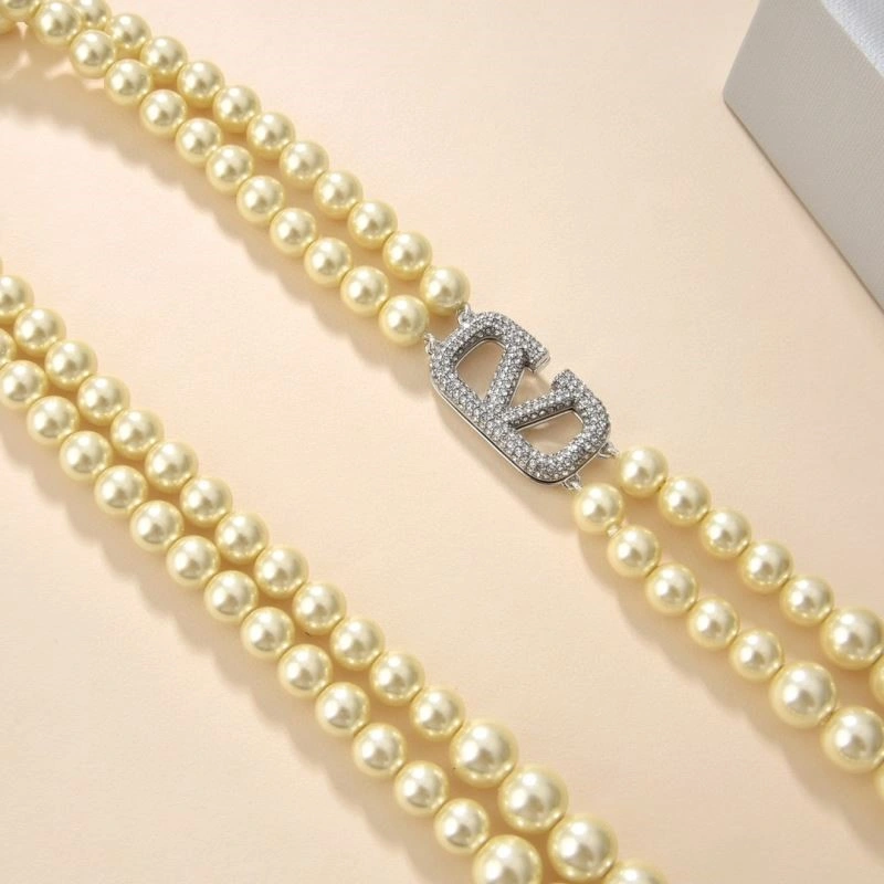 Durable Valentino Necklaces 209054