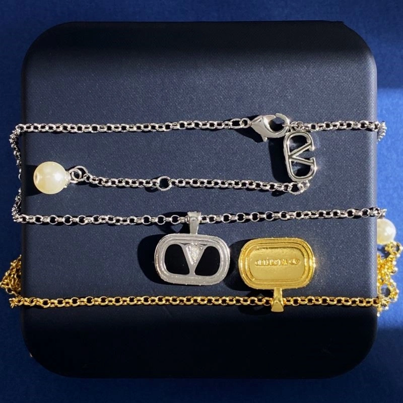 Valentino Necklaces Tailored 209050