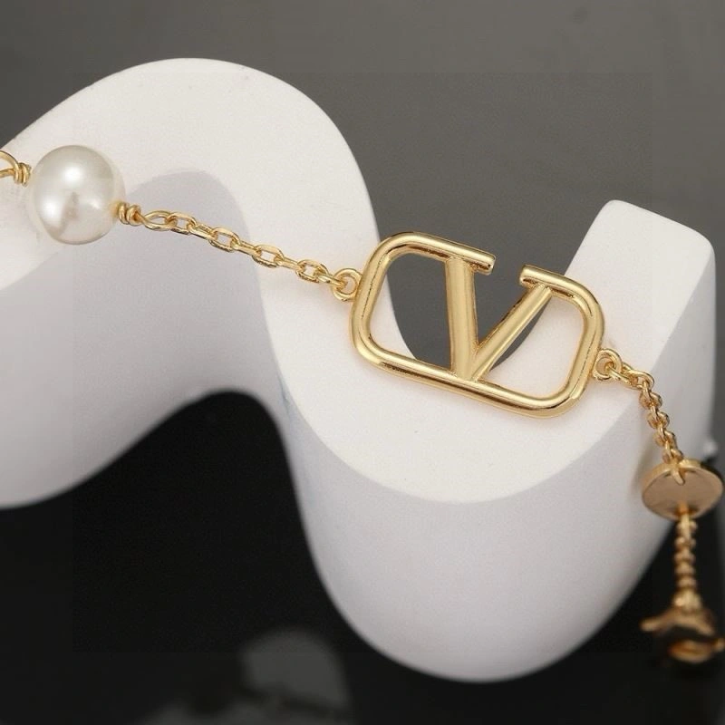 GoAnywhere Valentino Necklaces 209043