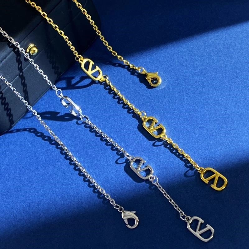 Bright Valentino Necklaces 208402