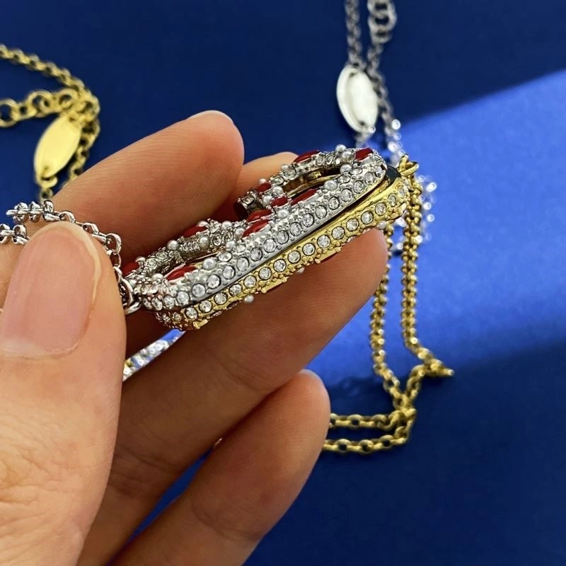 WellDesigned Valentino Necklaces 208403