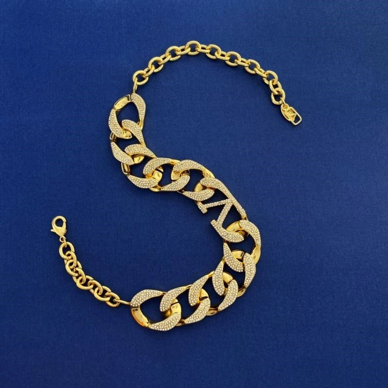 NewStyle Valentino Necklaces 208401