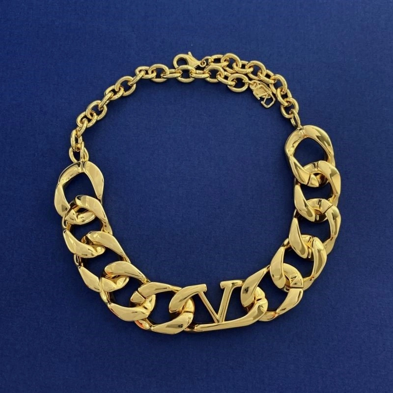 NewStyle Valentino Necklaces 208401
