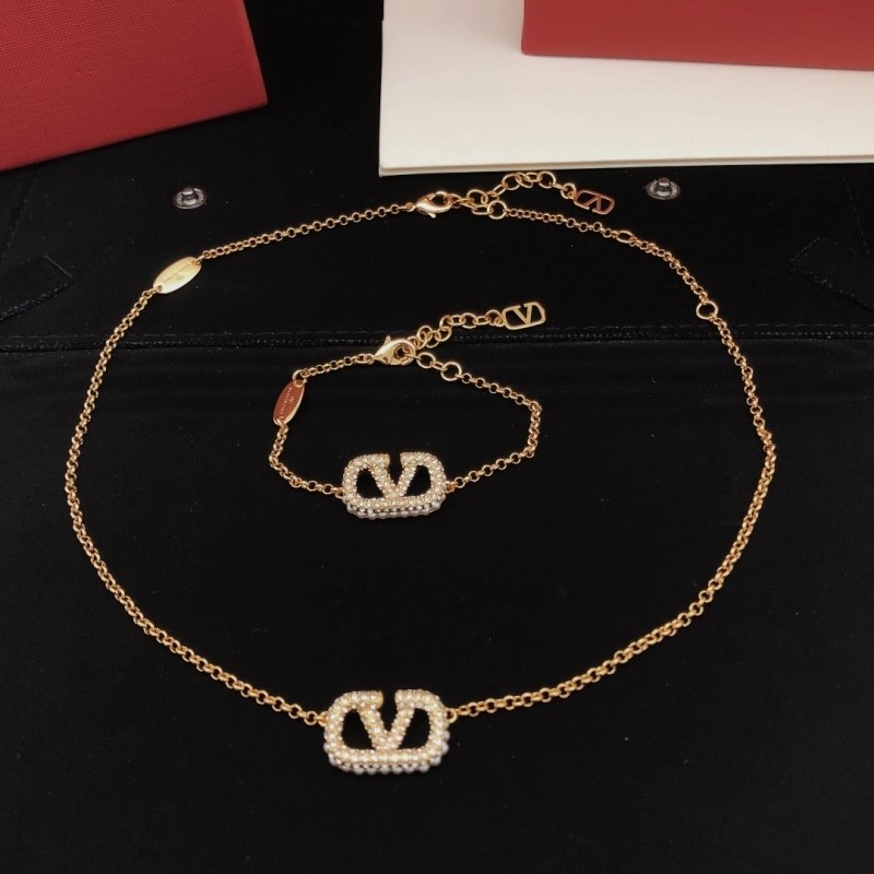 Valentino Necklaces GoAnywhere 207688