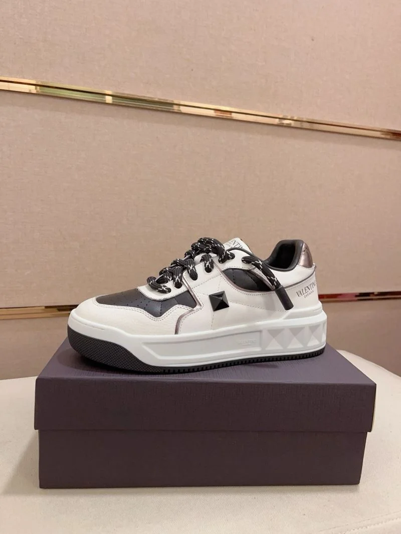 MultiPurpose Valentino One Stud Shoes 36934