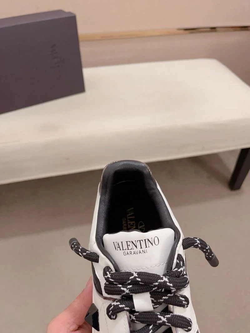 MultiPurpose Valentino One Stud Shoes 36934