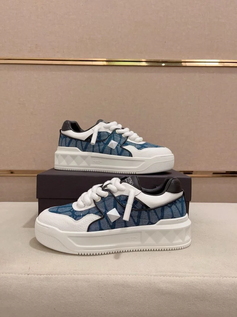 Youthful Valentino One Stud Shoes 36927