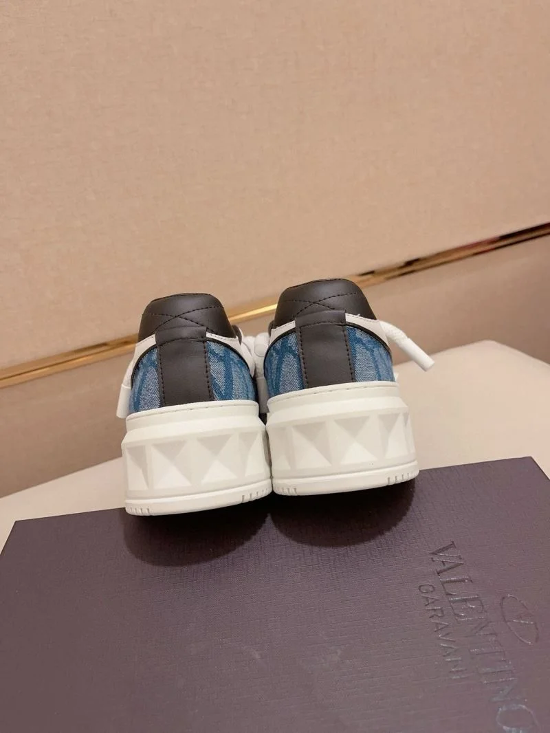Youthful Valentino One Stud Shoes 36927