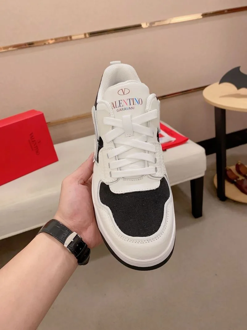 Valentino One Stud Shoes Timeless 36926