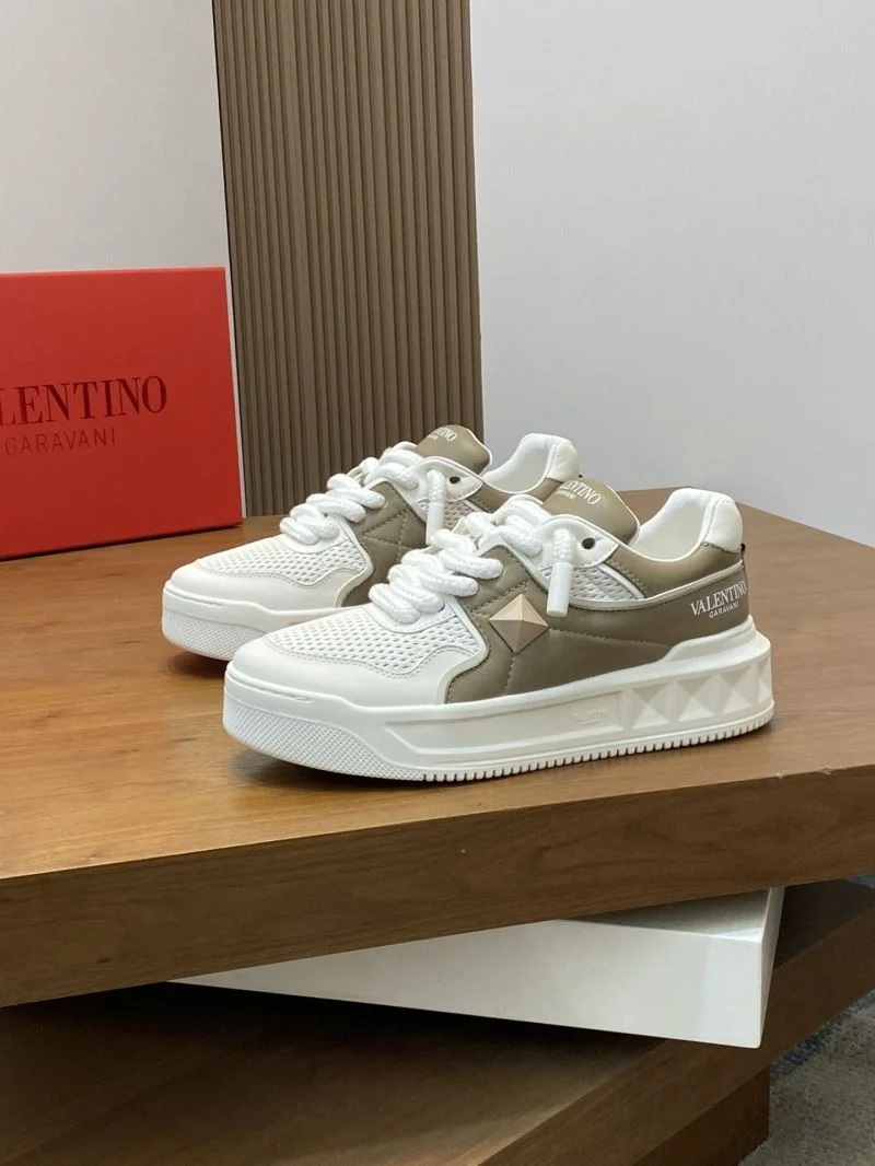 Colorful Valentino One Stud Shoes 36913