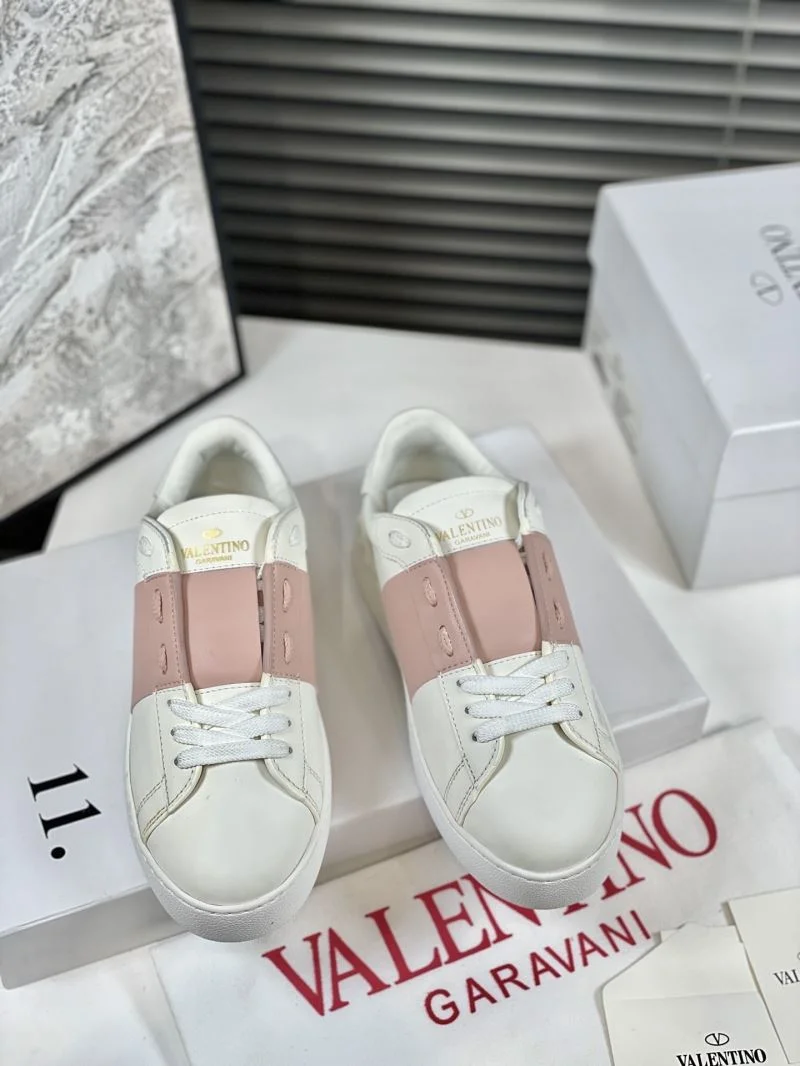UrbanChic Valentino Open Shoes 36422