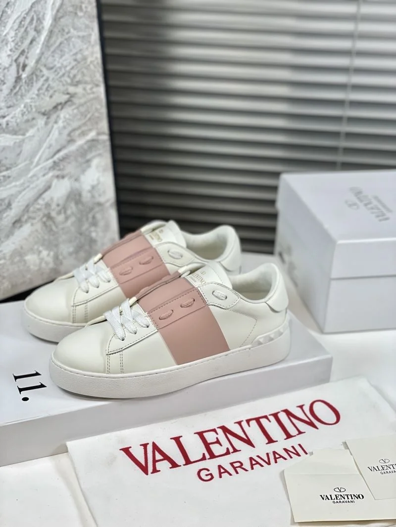 UrbanChic Valentino Open Shoes 36422