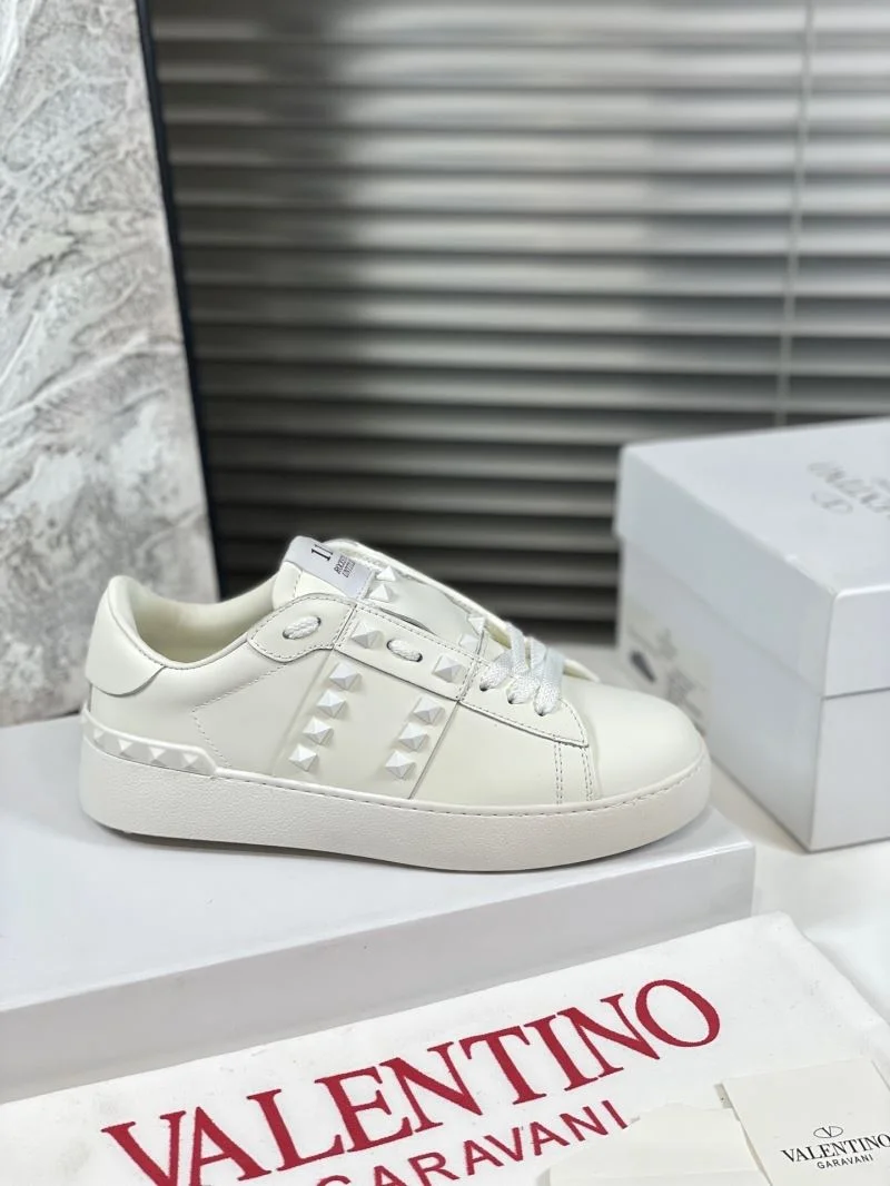 Valentino Open Shoes Lightweight 36409