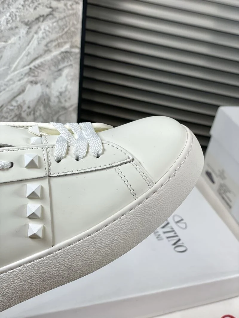 Valentino Open Shoes Lightweight 36409