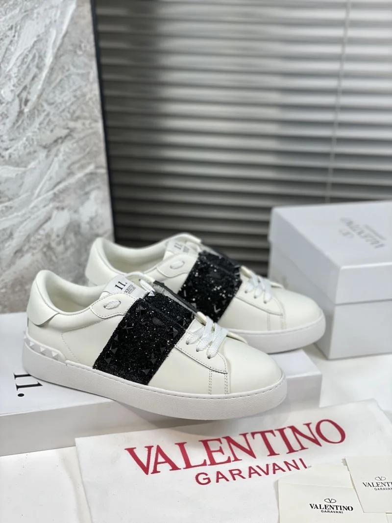 Durable Valentino Open Shoes 36408