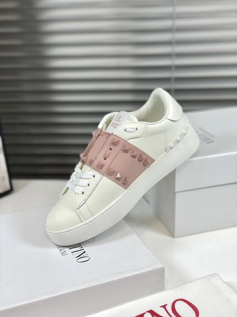 Classic Valentino Open Shoes 36412