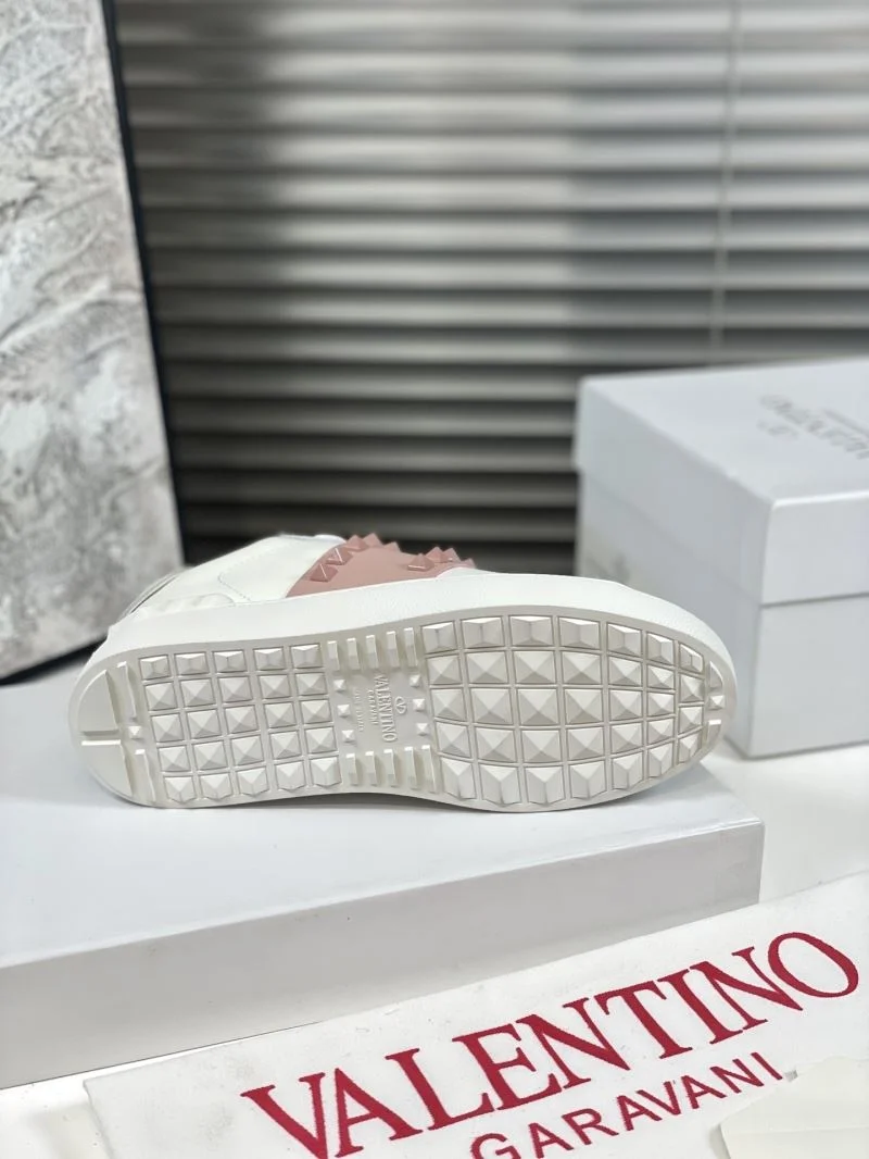Classic Valentino Open Shoes 36412