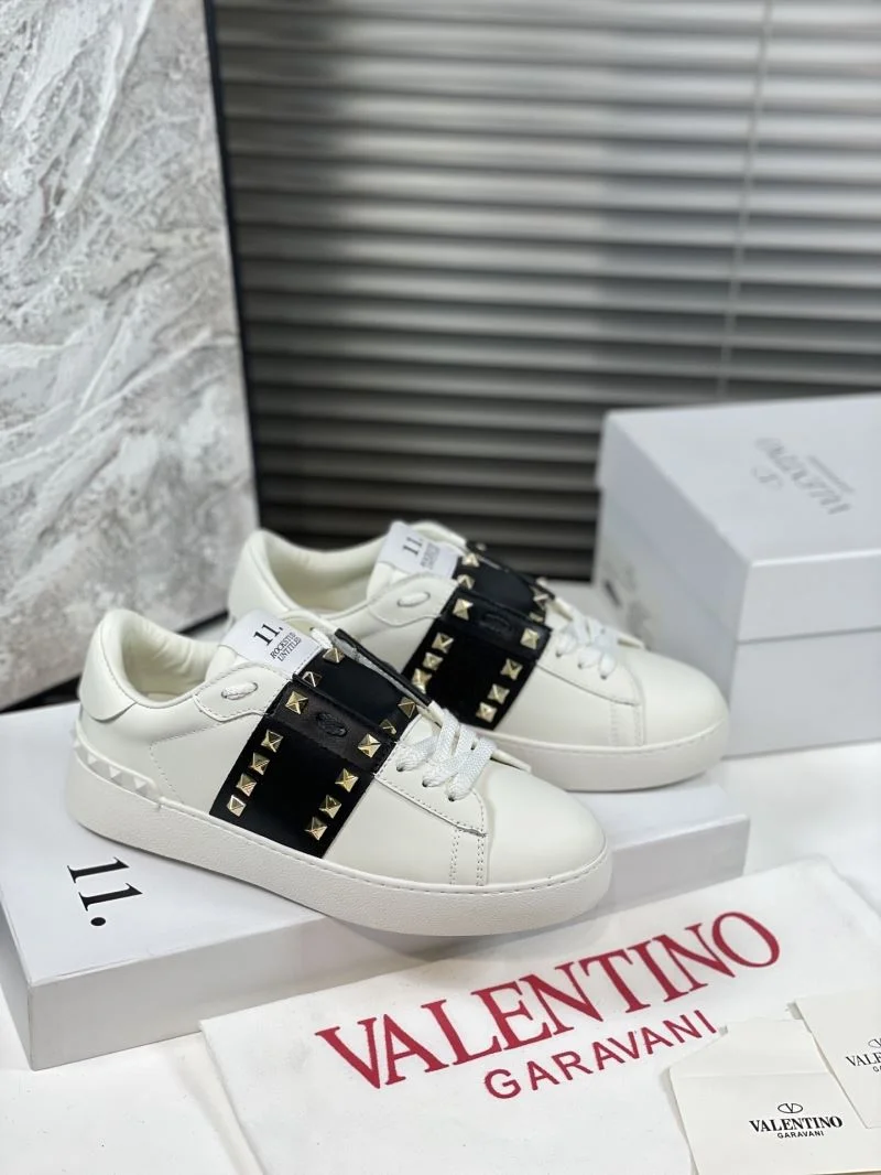 EyeCatching Valentino Open Shoes 36418