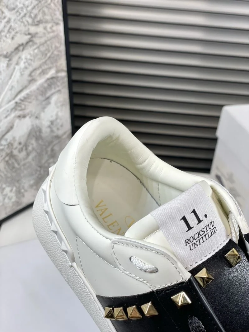 EyeCatching Valentino Open Shoes 36418